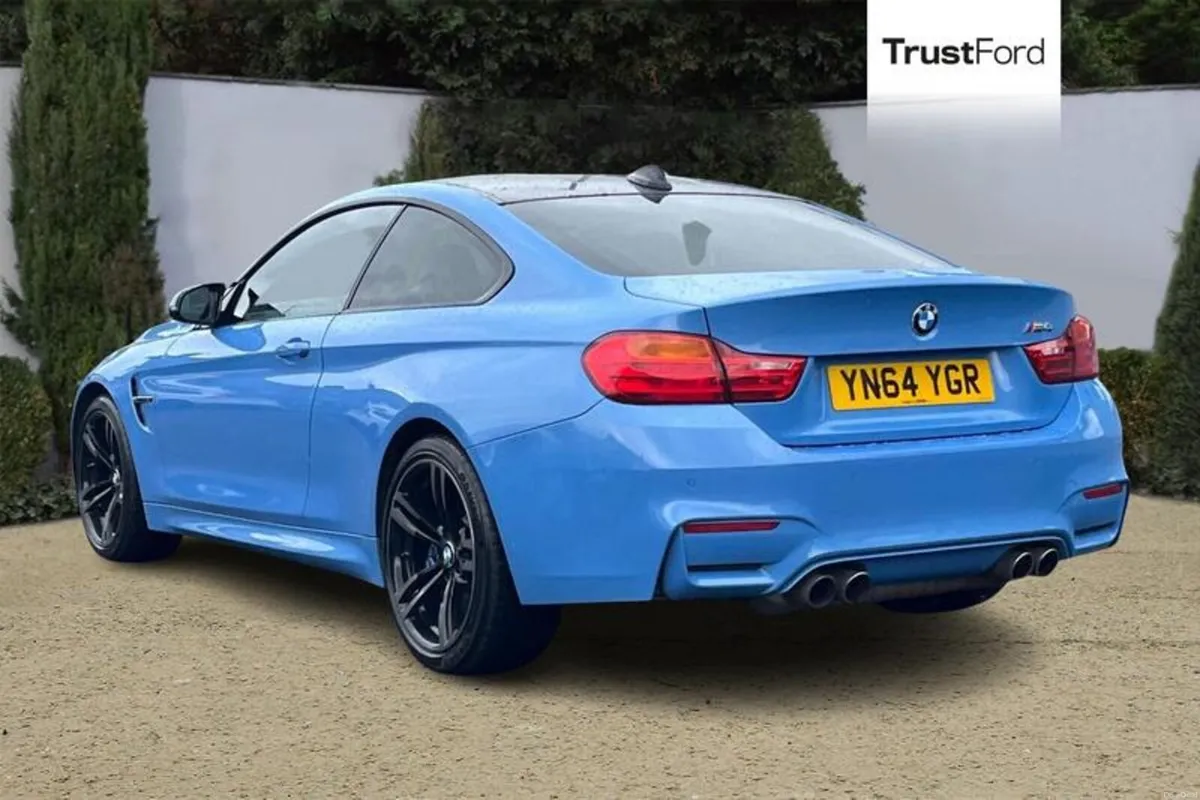 BMW M4 3.0 BiTurbo Coupe 2dr Petrol DCT Euro 6 (s/ - Image 2