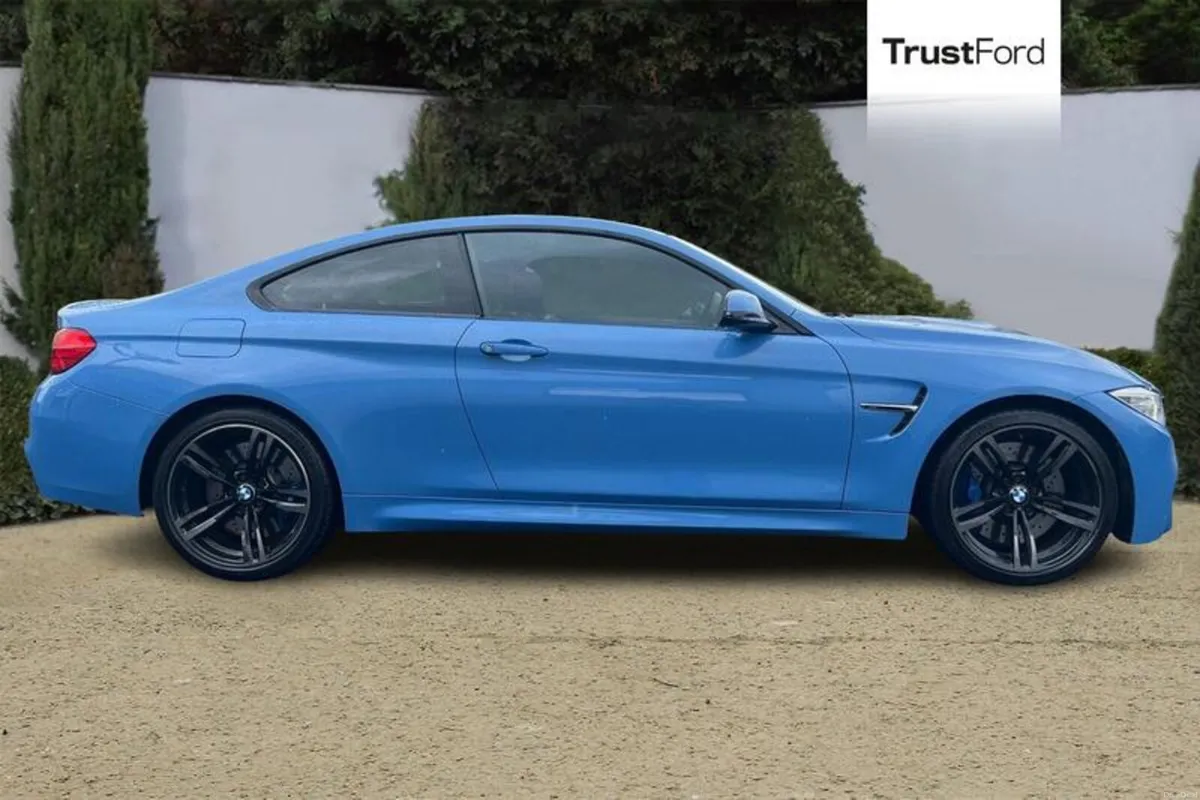 BMW M4 3.0 BiTurbo Coupe 2dr Petrol DCT Euro 6 (s/ - Image 3