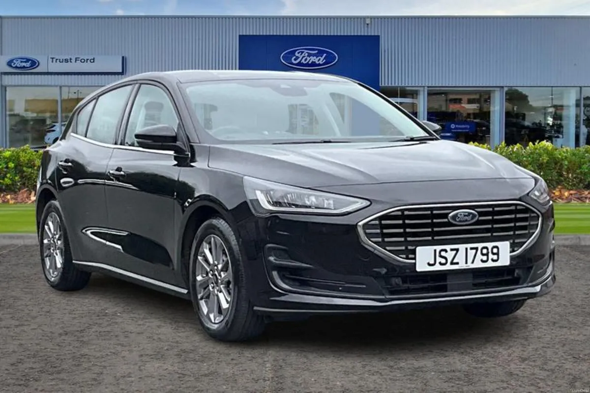 Ford Focus 1.0T EcoBoost MHEV Titanium Hatchback 5 - Image 1