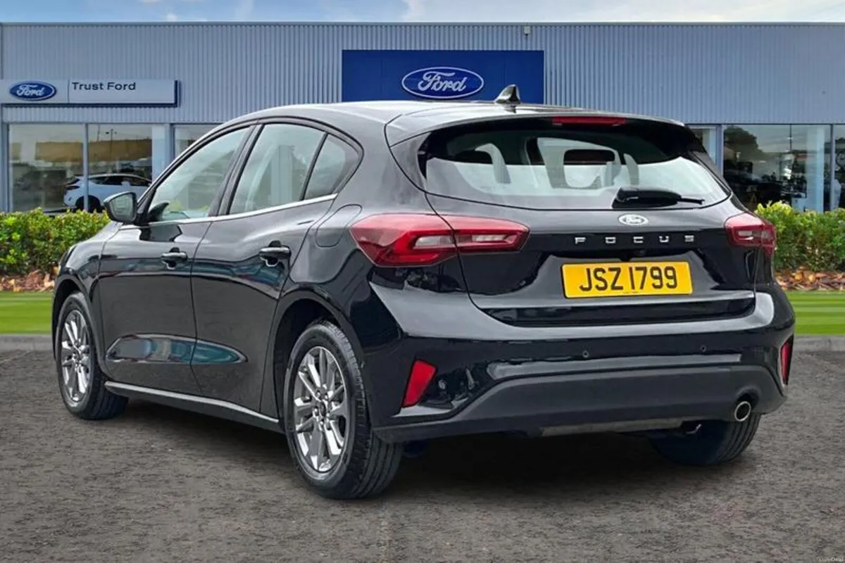 Ford Focus 1.0T EcoBoost MHEV Titanium Hatchback 5 - Image 2