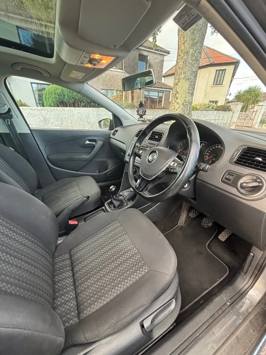 2017 VW Polo Fun 1.0 Petrol | 118,021KM | SUNROOF - Image 5