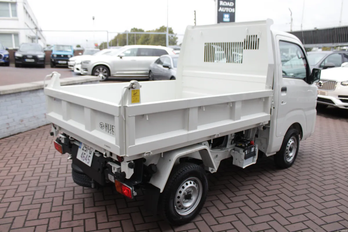 AWD FOUR WHEEL DRIVE TIPPER - Image 4