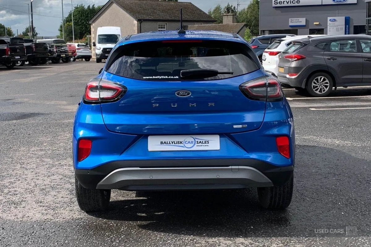 Ford Puma 1.0T 125PS Titanium in Desert Island Blu - Image 5