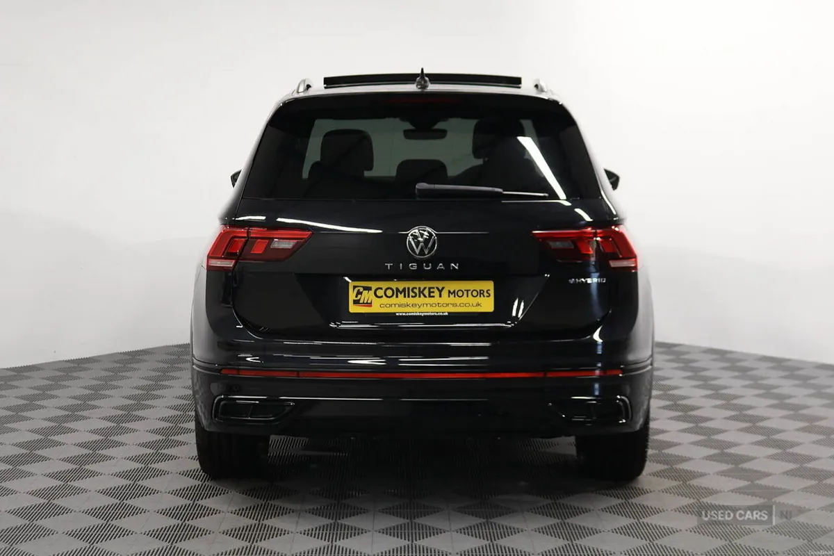 Volkswagen Tiguan TSI Black Edition - Image 5