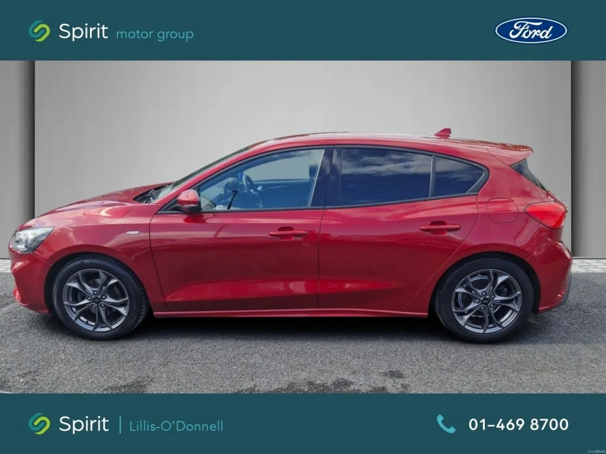 Ford Focus 1.0 EcoBoost 125PS ST-Line Auto. Call D - Image 6