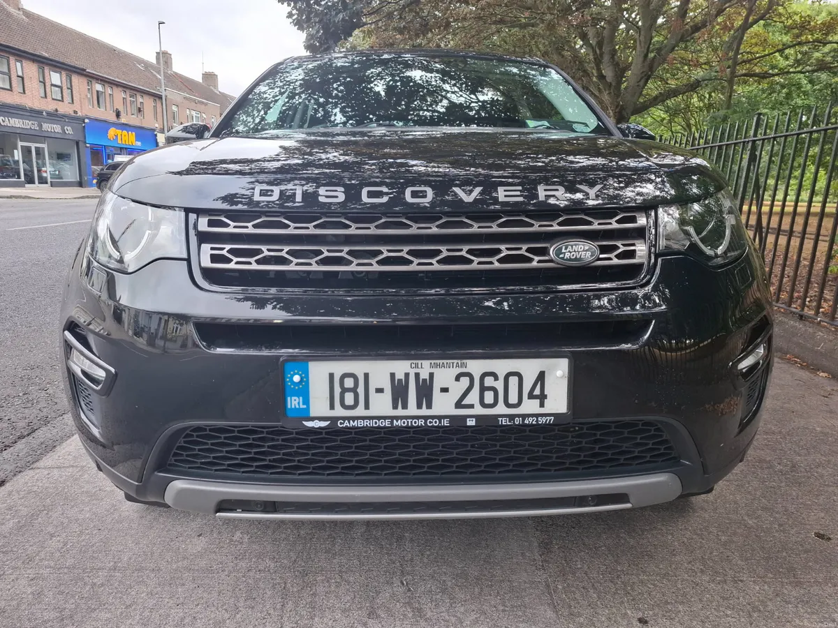 Land Rover Discovery Sport 2018 - Image 2