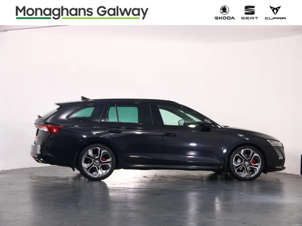 Skoda Octavia VRS COMBI 2.0TDI 200BHP AUTO - Image 2
