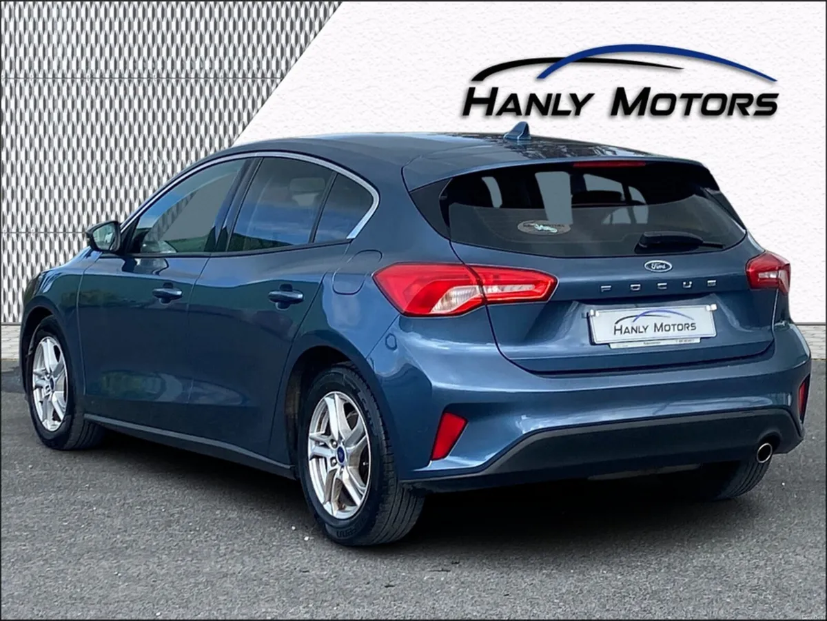 Ford Focus 1.5 TDCI ZETEC 120PS 5DR - Image 6