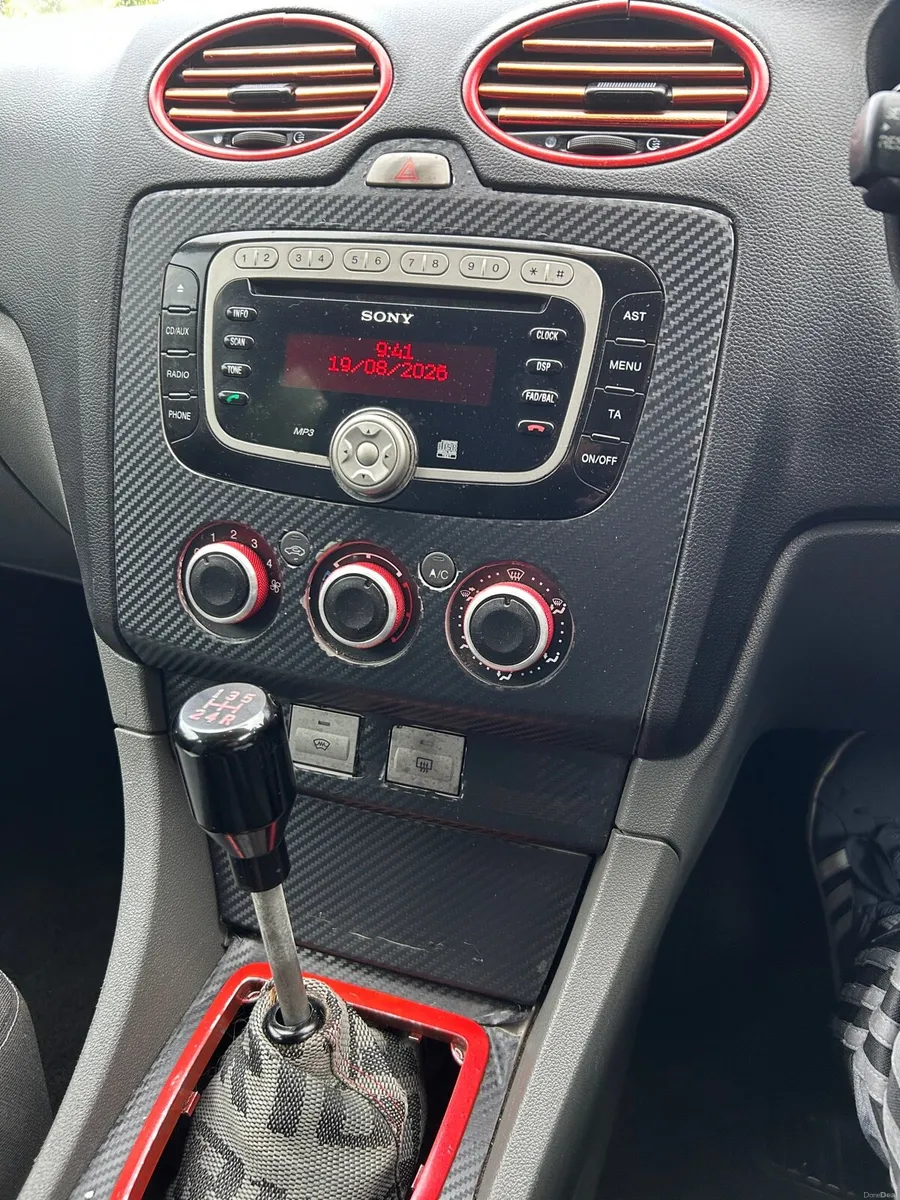 2010 Ford Focus Zetec.. New NCT & Service - Image 5