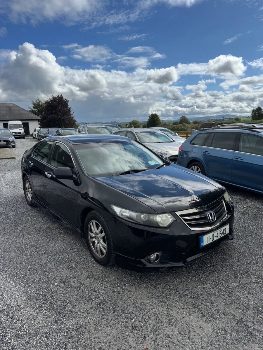 Honda Accord 2011 new nc low km - Image 1