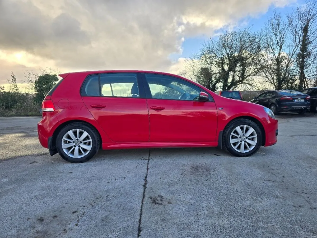 Volkswagen Golf 2012 - Image 4