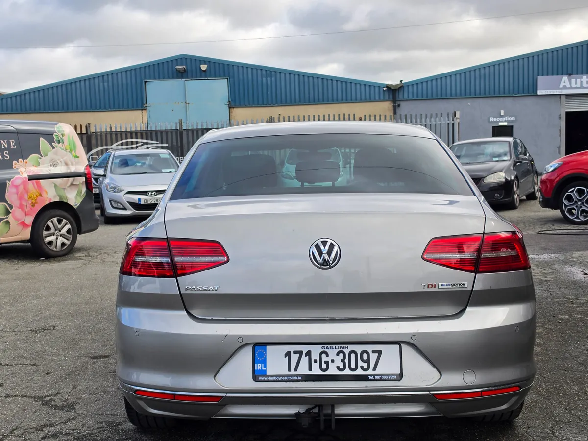 171 VOLKSWAGEN PASSAT *1.6Tdi*HIGHLINE* - Image 6