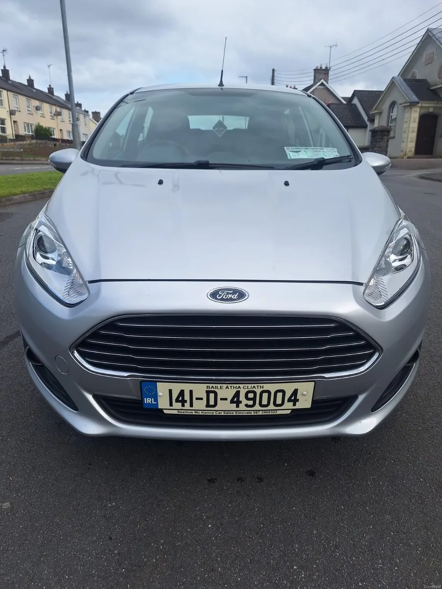 Ford Fiesta 2014 - Image 2