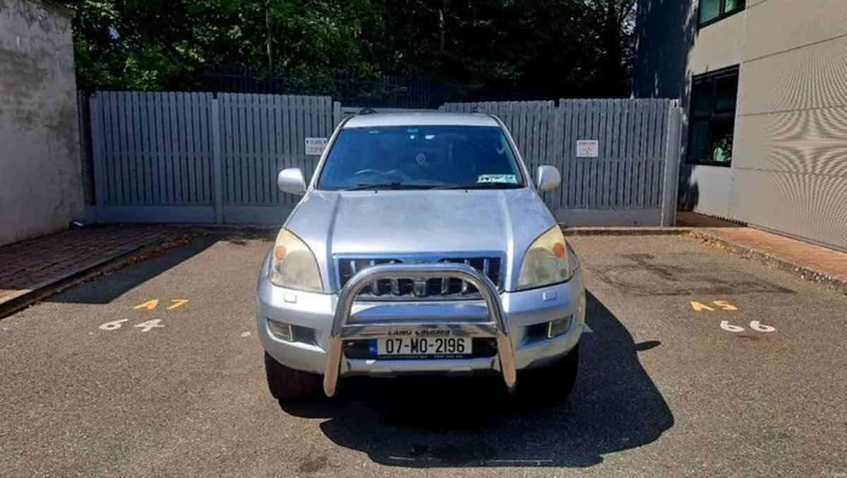 Toyota Land Cruiser 2007 - Image 3