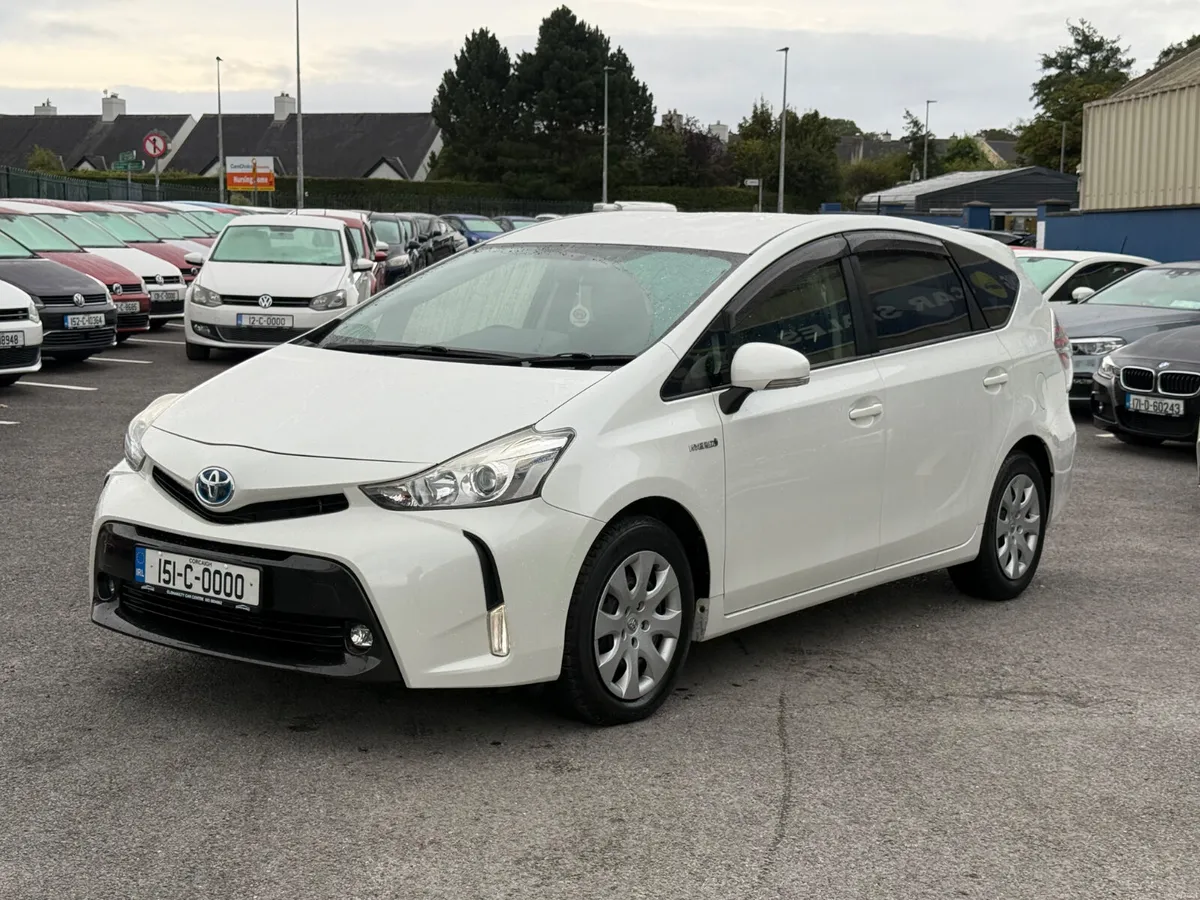 5 Seat Toyota Prius Alpha SelfCharging Hybrid - Image 1