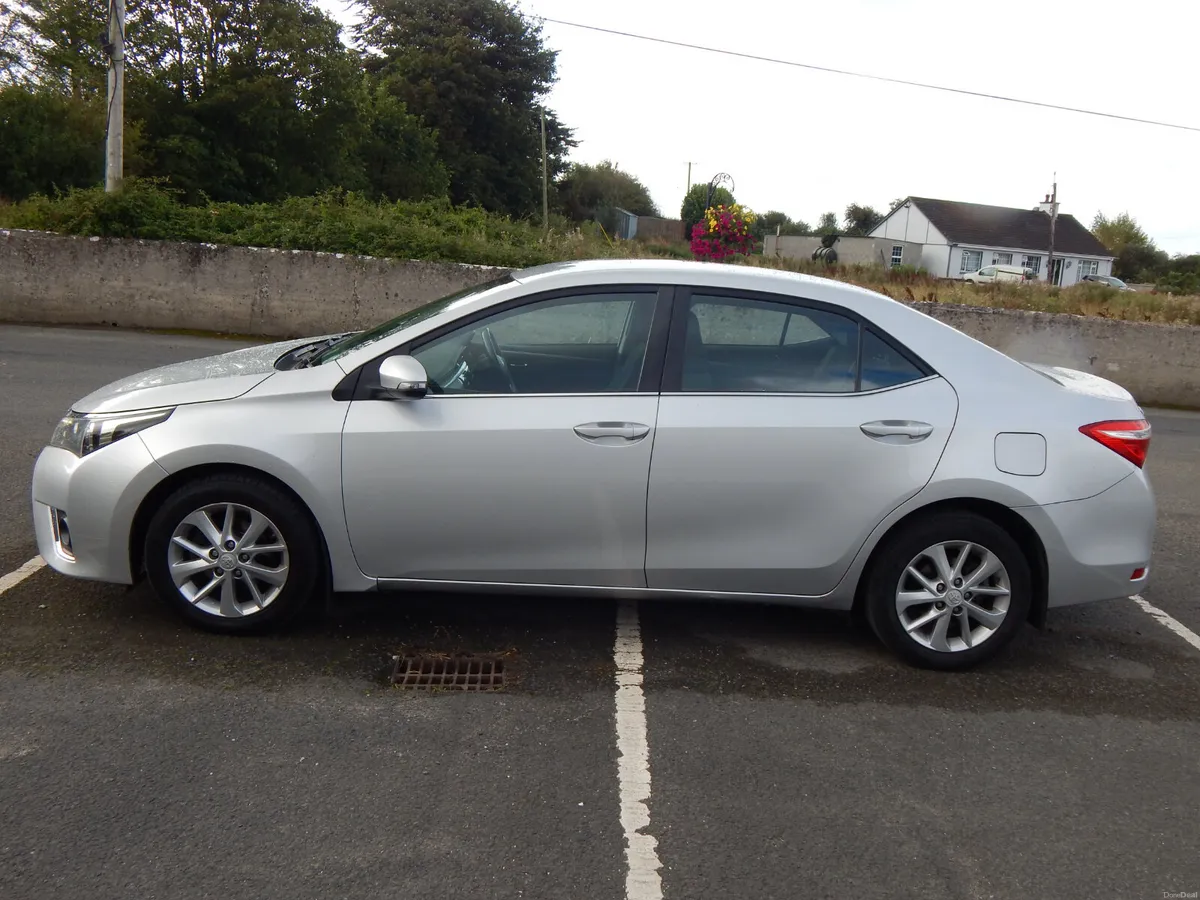 2015 Toyota Corolla Luna Tax & Test Low Kms - Image 5