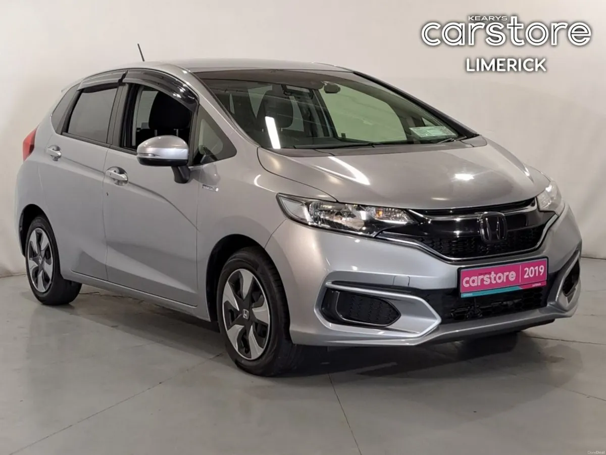 Honda Fit FIT DAA-GP5 - Image 1