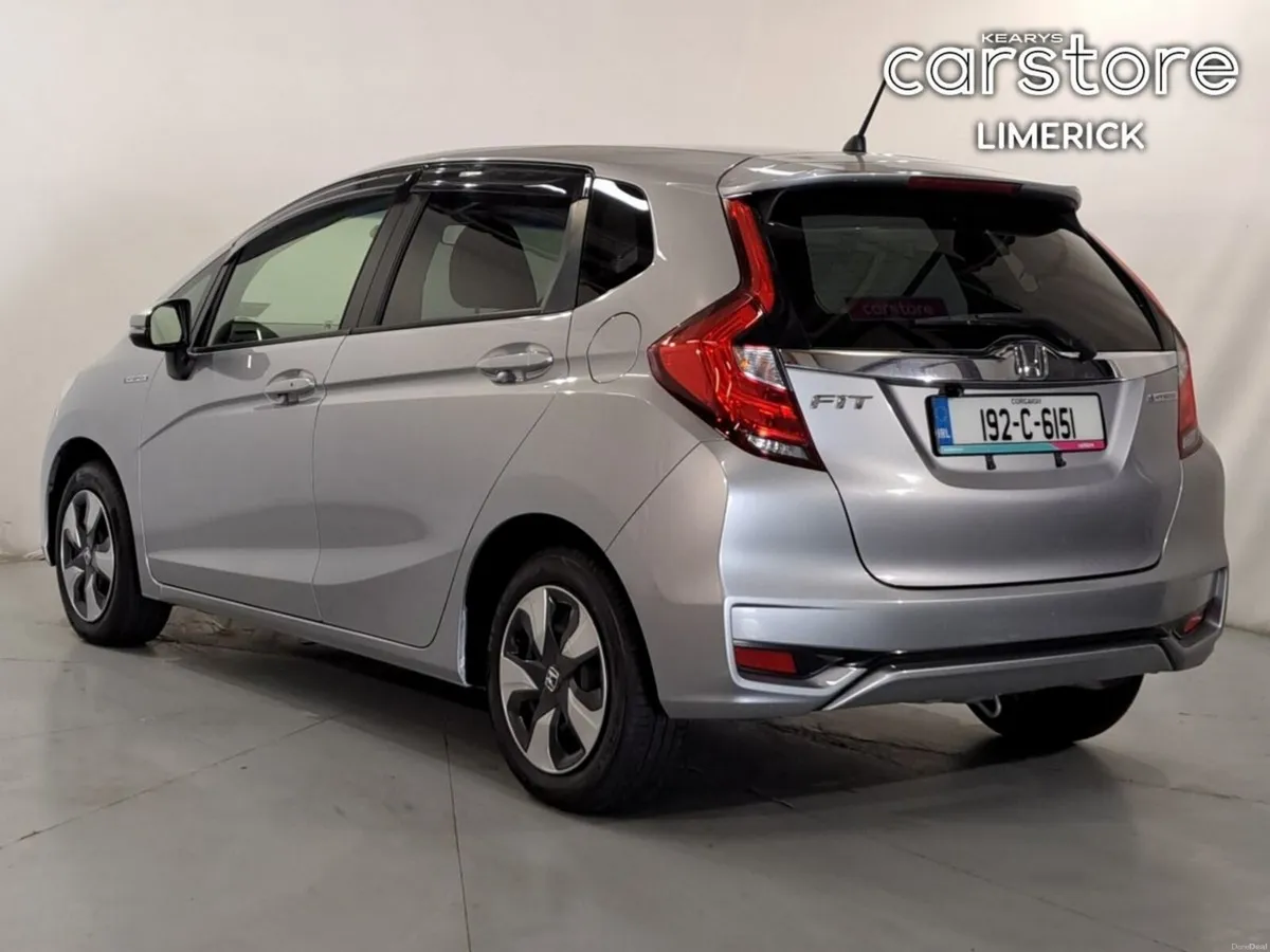 Honda Fit FIT DAA-GP5 - Image 5