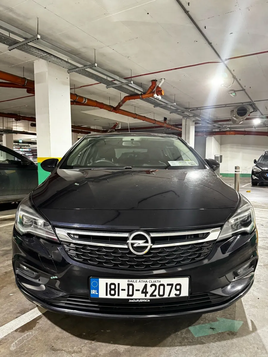 Opel Astra 1.0 Turbo 2018 - Image 1
