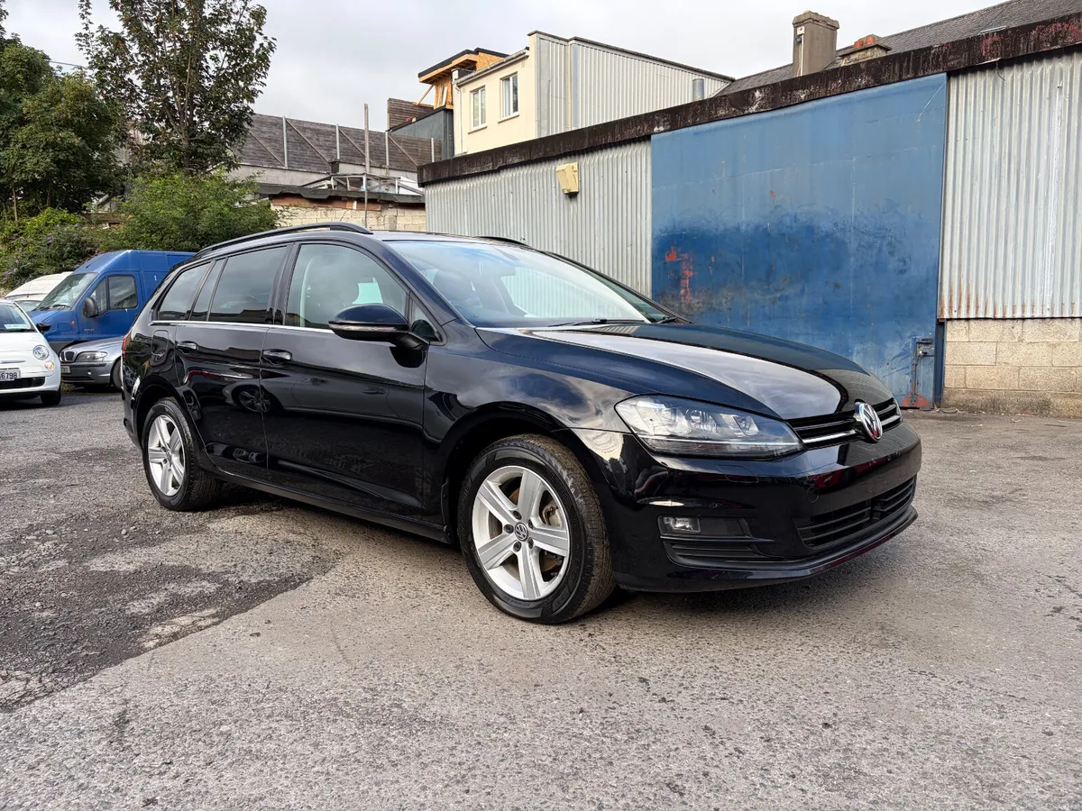 2015 VOLKSWAGEN GOLF ESTATE COMFORTLINE, AUTOMATIC - Image 1
