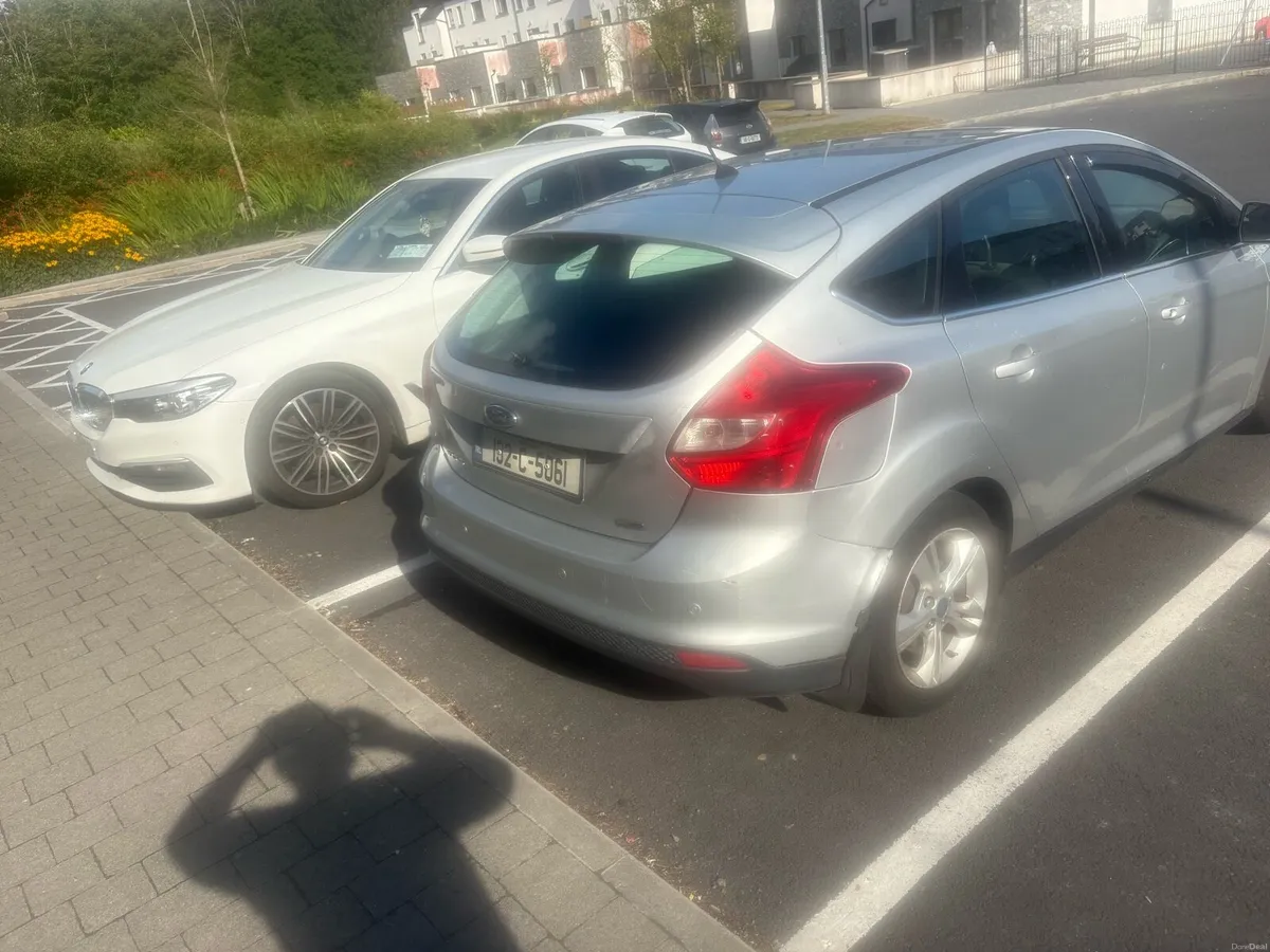 Car - Image 6