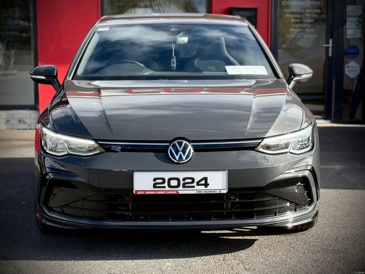 Volkswagen Golf R-LINE TSI // SAME DAY FINANCE AVA - Image 2