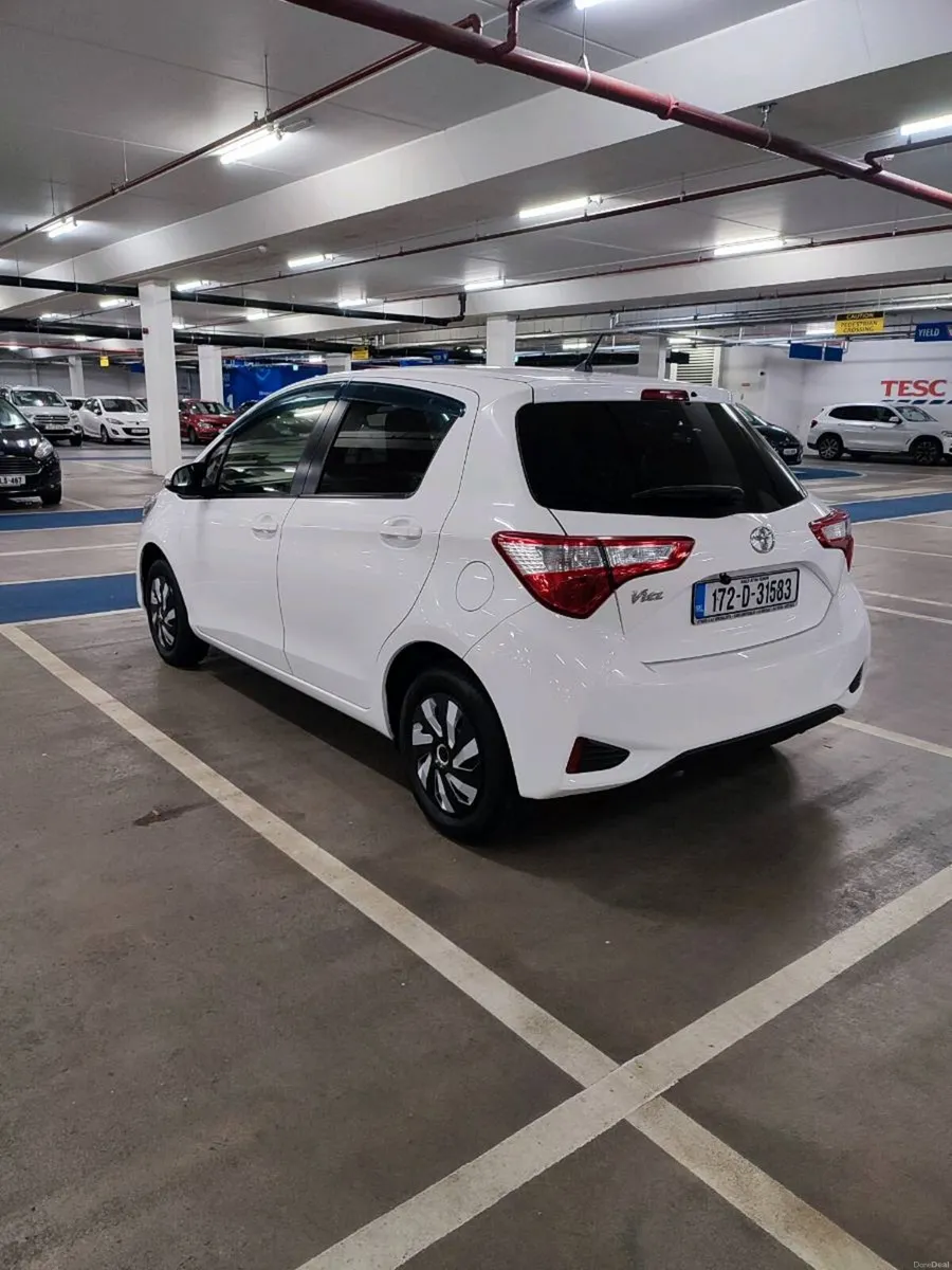 172 Toyota Yaris 1.0 Automatic. Spotless! - Image 5