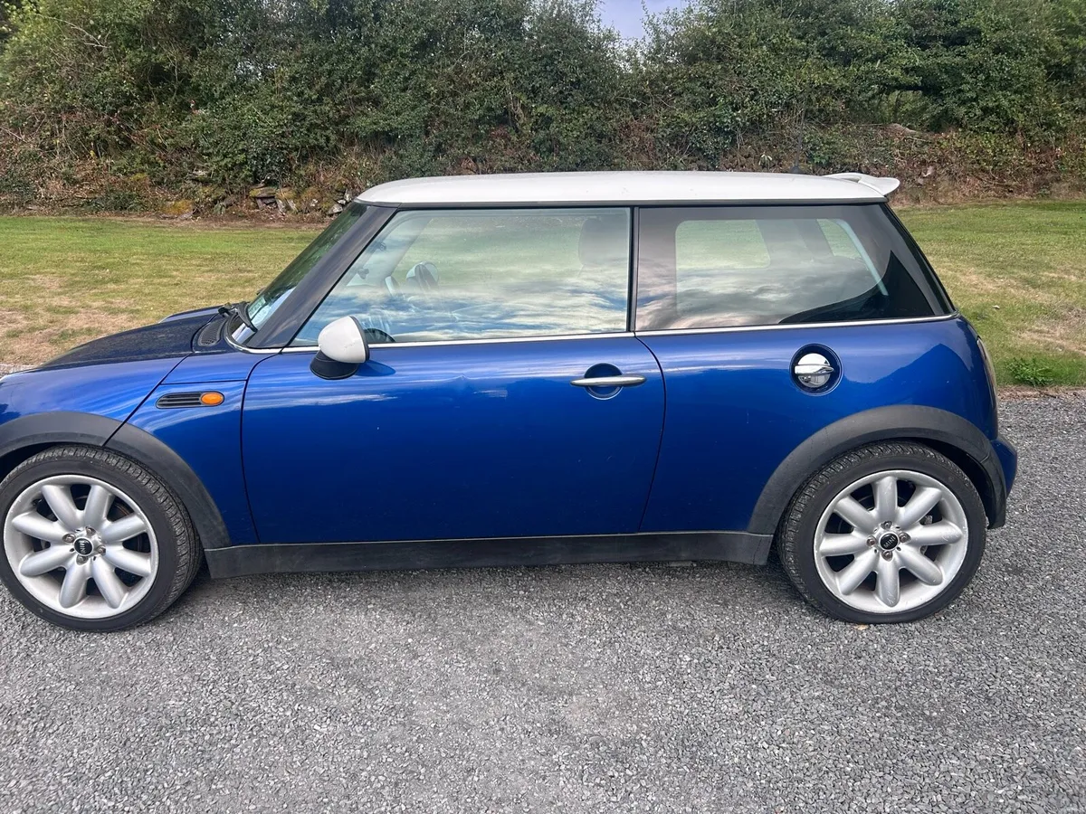 Mini Cooper - Image 2
