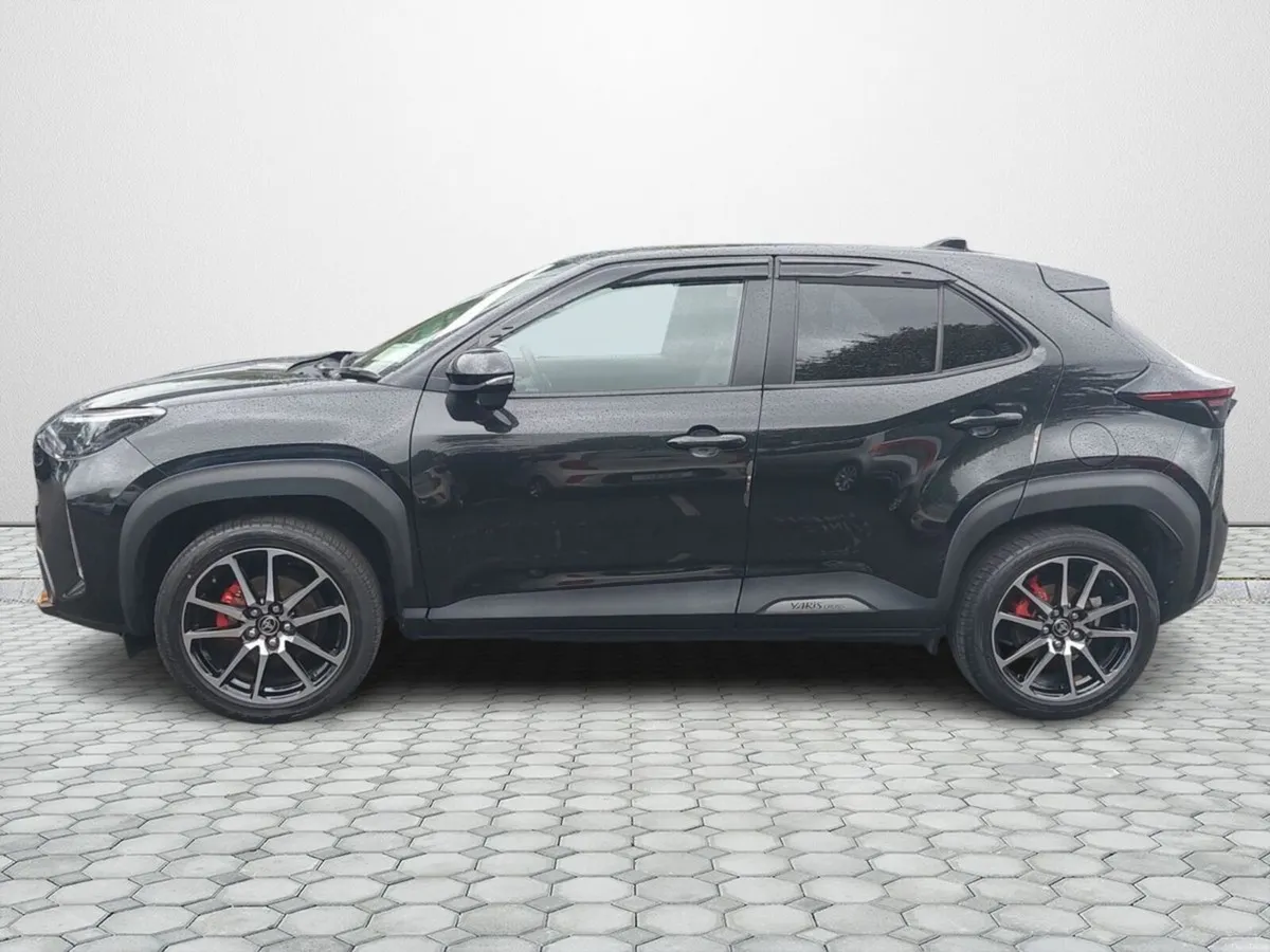 Toyota Yaris Cross 1.5 Hybrid CVT Luna - Image 4