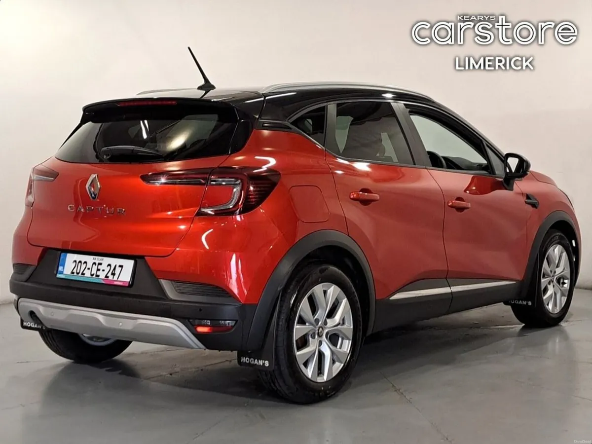 Renault Captur dCi 95 Iconic - Image 3