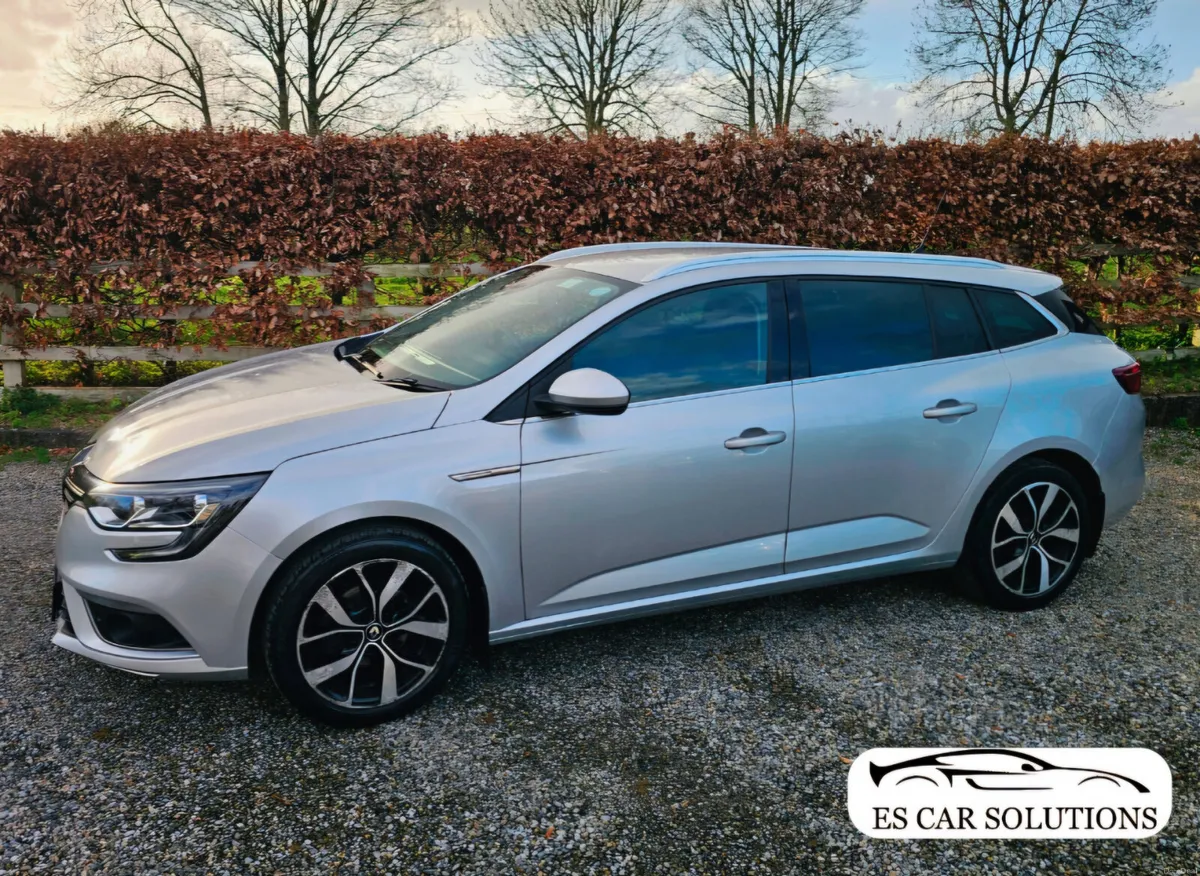 201 Renault Megane 1.3 Petrol TOURER NCT 02/28 - Image 2