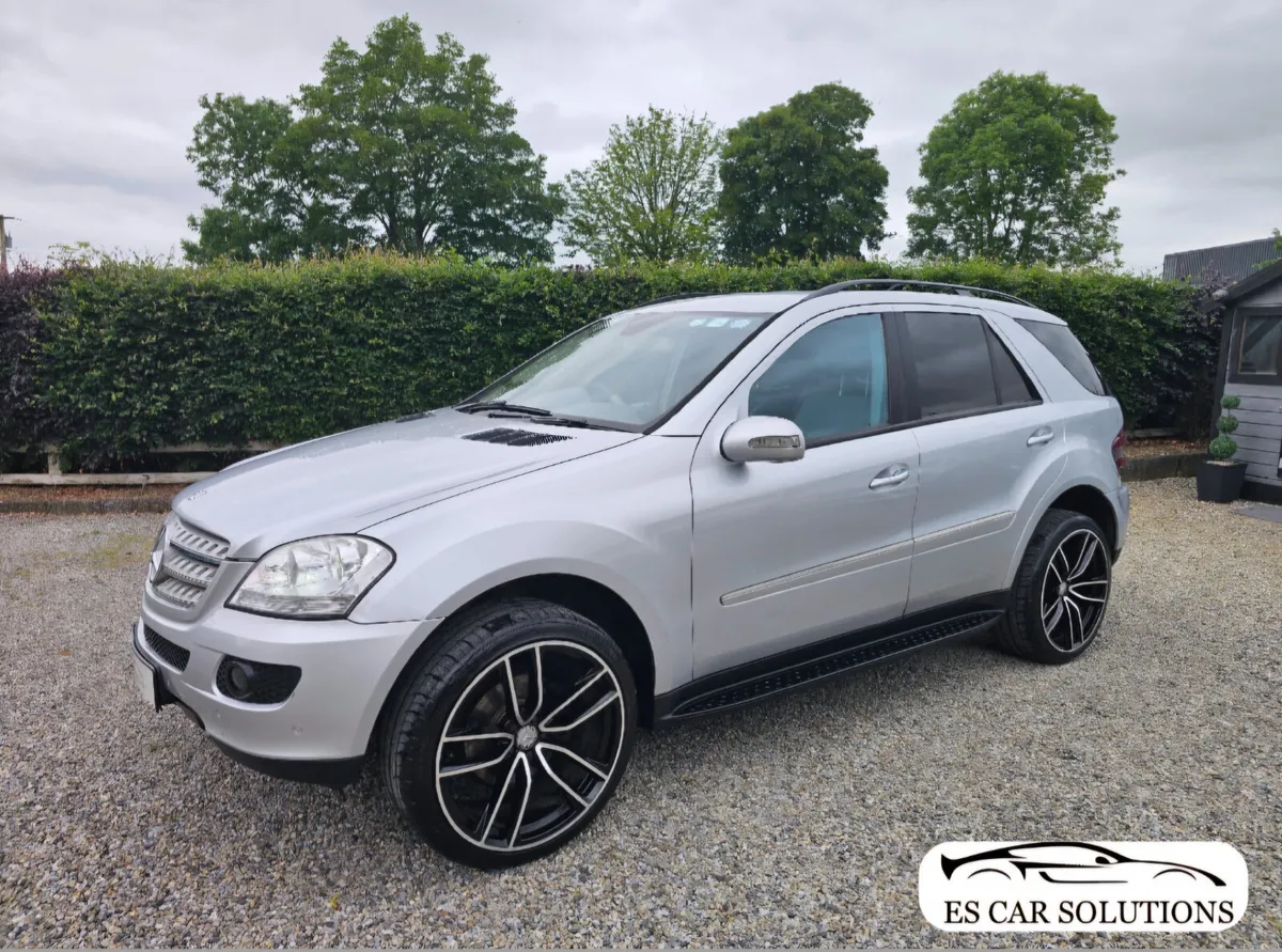 08 Mercedes-Benz ML320 CDI 4MATIC AMG CVRT + TAX - Image 2