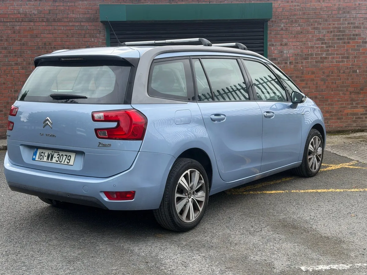 Citroen c4 Picasso 7 seats big value - Image 3