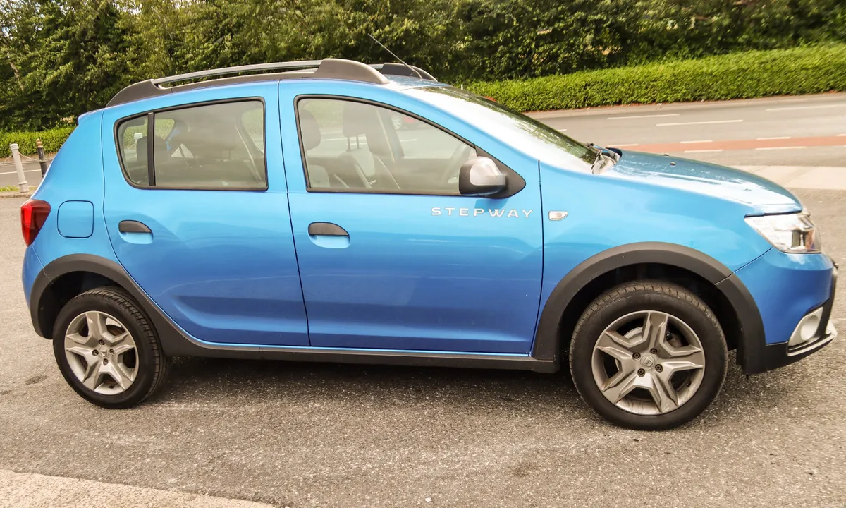 2019 Dacia Sandero Stepway - Image 3
