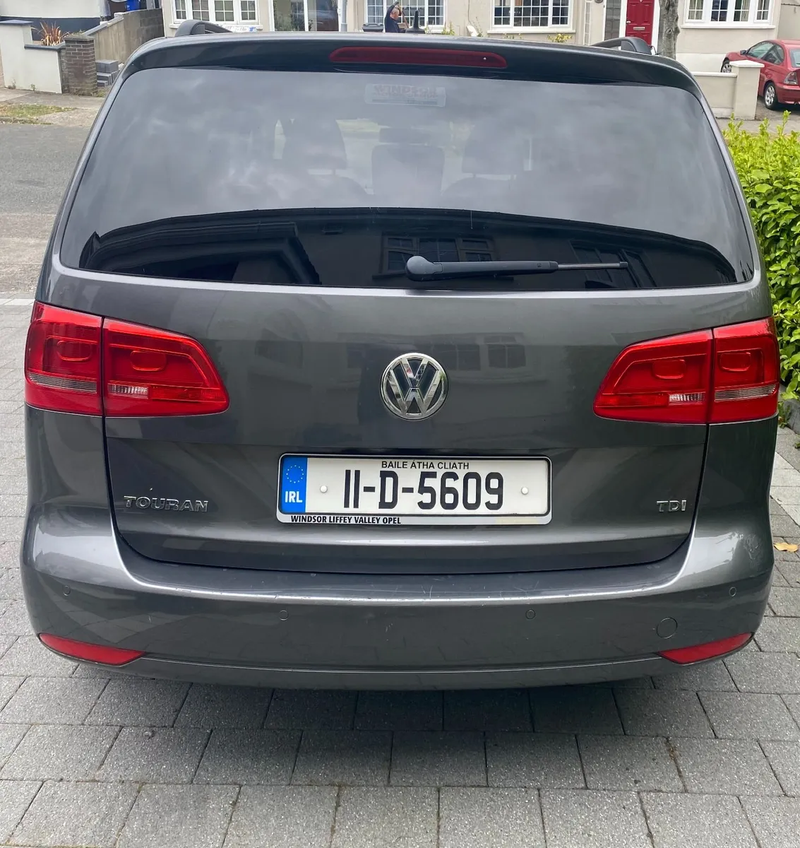 Volkswagen Touran 2011 - Image 5