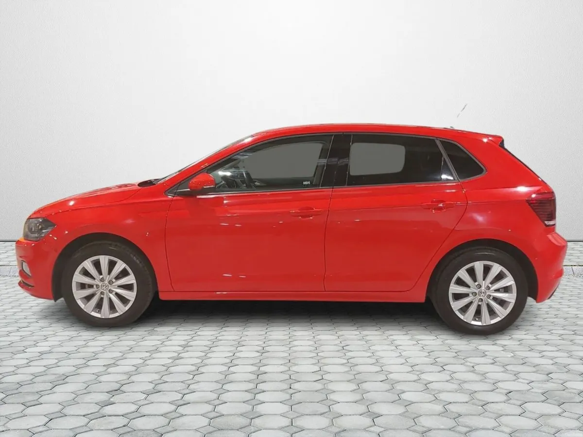Volkswagen Polo Auto - Image 3