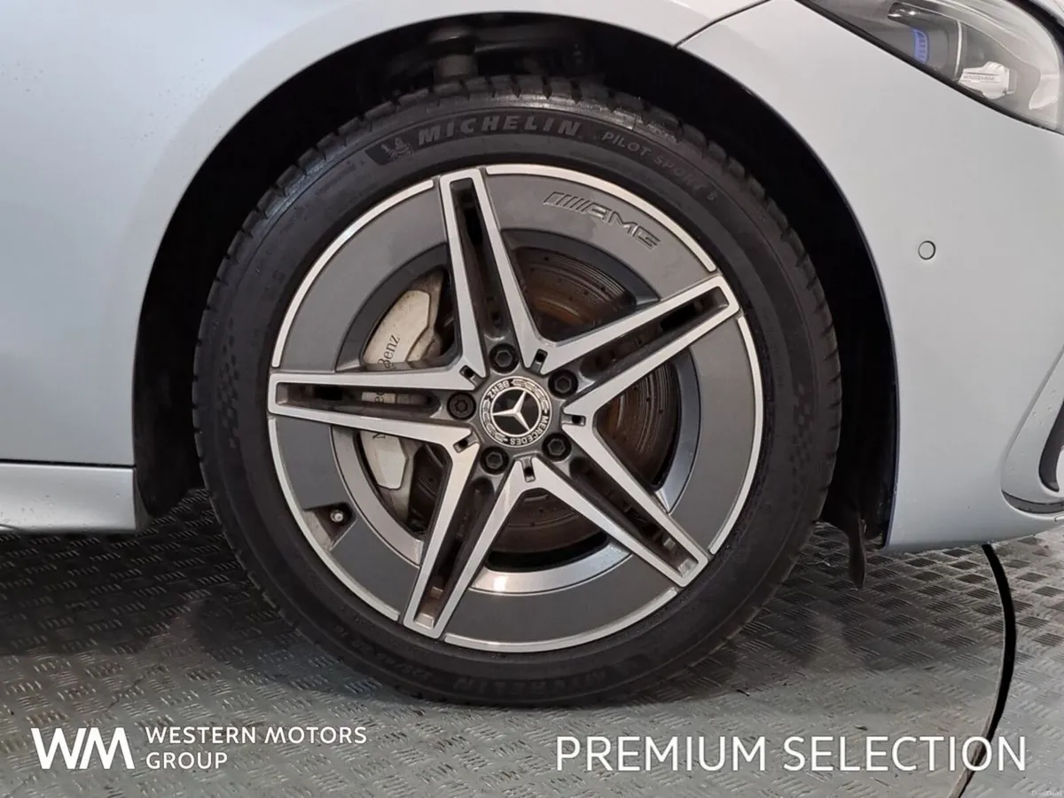Mercedes-Benz 300 C 300 E Amg Line Premium + A  AM - Image 5