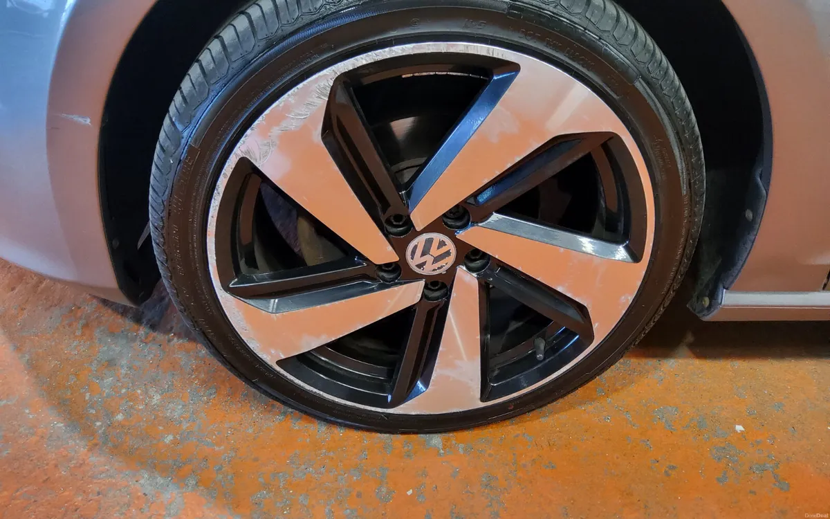 Volkswagen Golf 2016 - Image 4