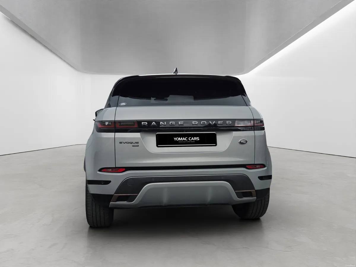 RANGE ROVER EVOQUE P300e - Image 4