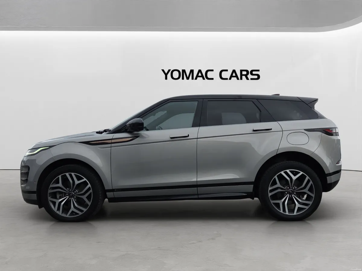 RANGE ROVER EVOQUE P300e - Image 6
