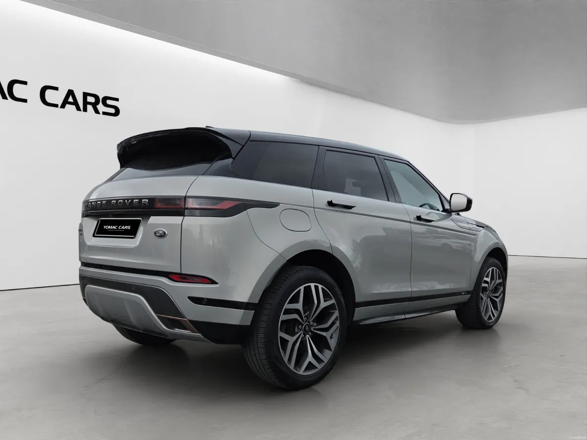 RANGE ROVER EVOQUE P300e - Image 3