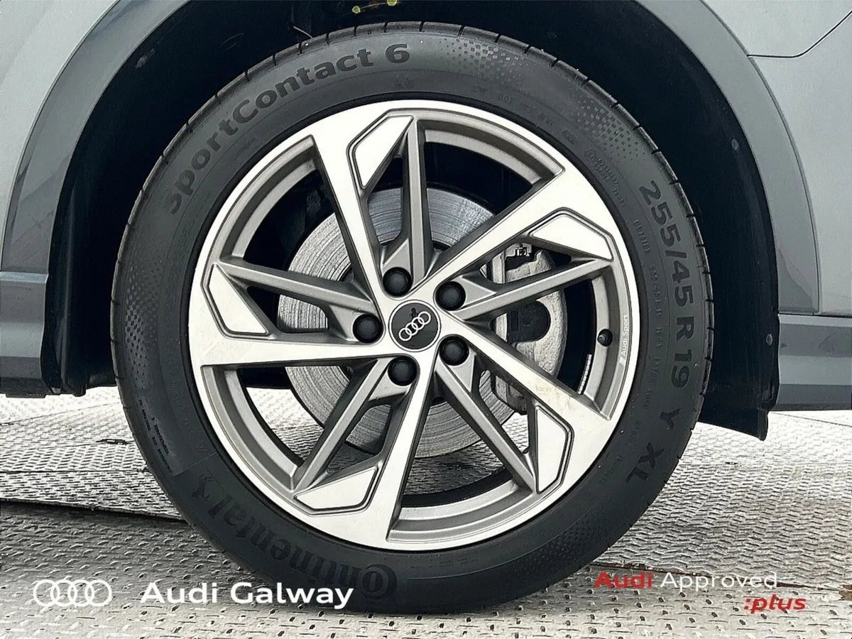 Audi Q3 45 TFSI e S-LINE BLACK EDITION A/T - Image 6
