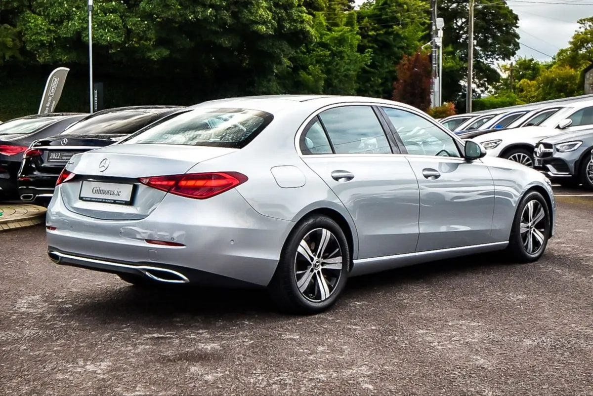 Mercedes-Benz C-Class C200d Avantgarde 2.0 Auto - Image 2