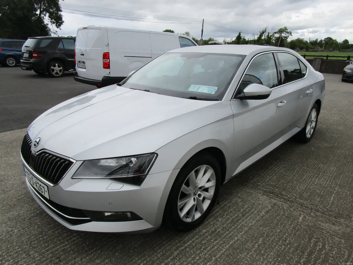 Skoda Superb 2017  DSG. - Image 4