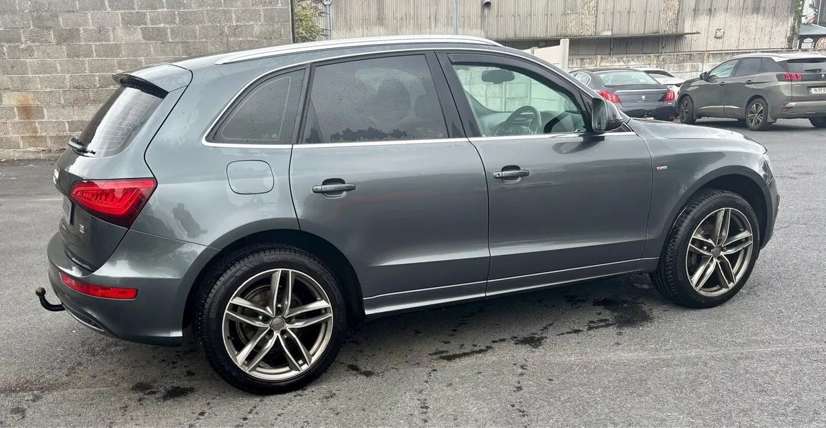 Audi Q5 S line Quattro - Image 1