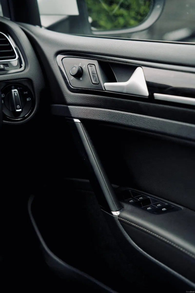 Volkswagen Golf 2.0 TDI Highline 2020 | High spec - Image 5