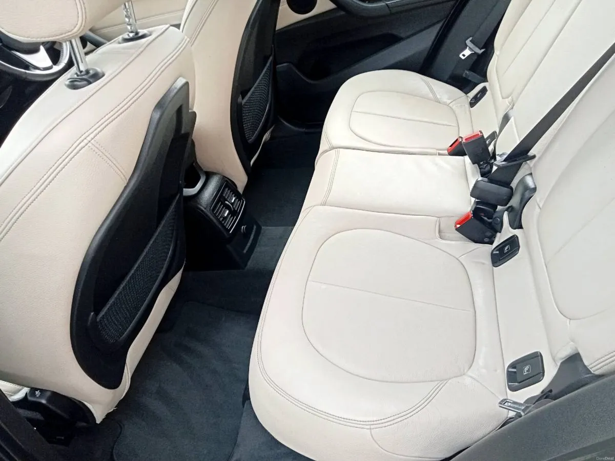 BMW X1 - Image 6