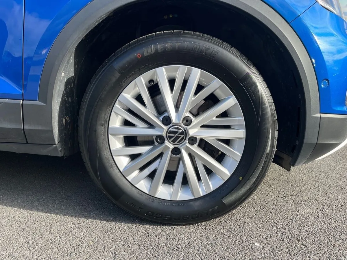 Volkswagen T-Roc 1.0 TSI 110HP Life - Image 5