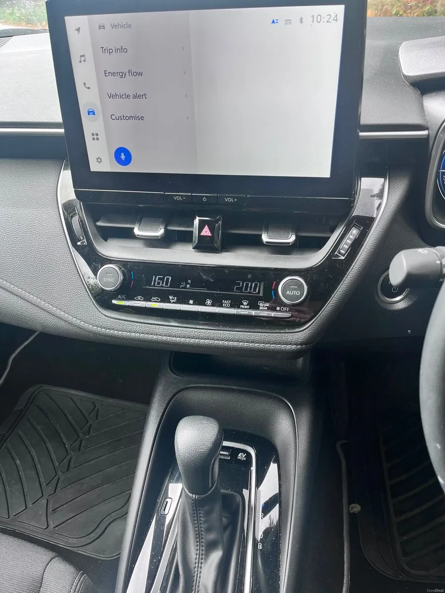 Toyota Corolla - Image 5