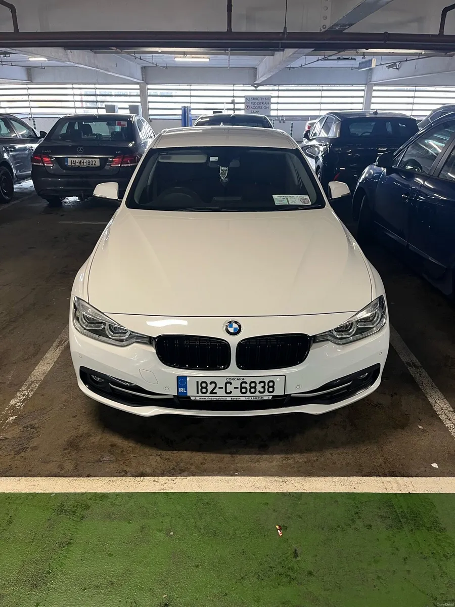 BMW 330e - 182 - hybrid petrol - Image 5